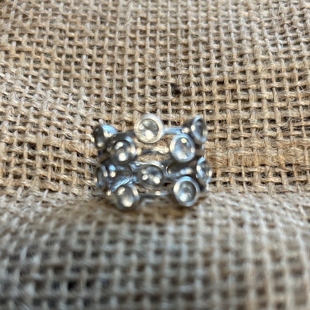 Silver Stacking look Ring with Clear Stones.  925. Size 7